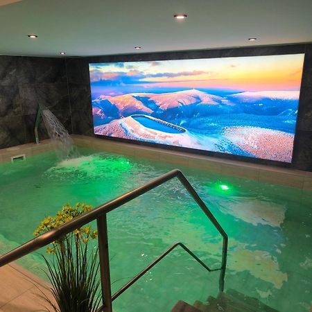 Hotel Dzban Карлова-Студанка Экстерьер фото