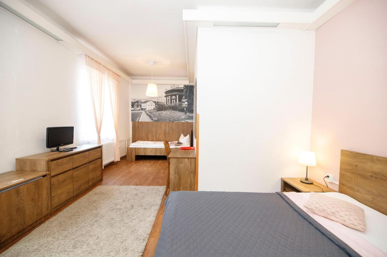 Hotel Dzban Карлова-Студанка Экстерьер фото