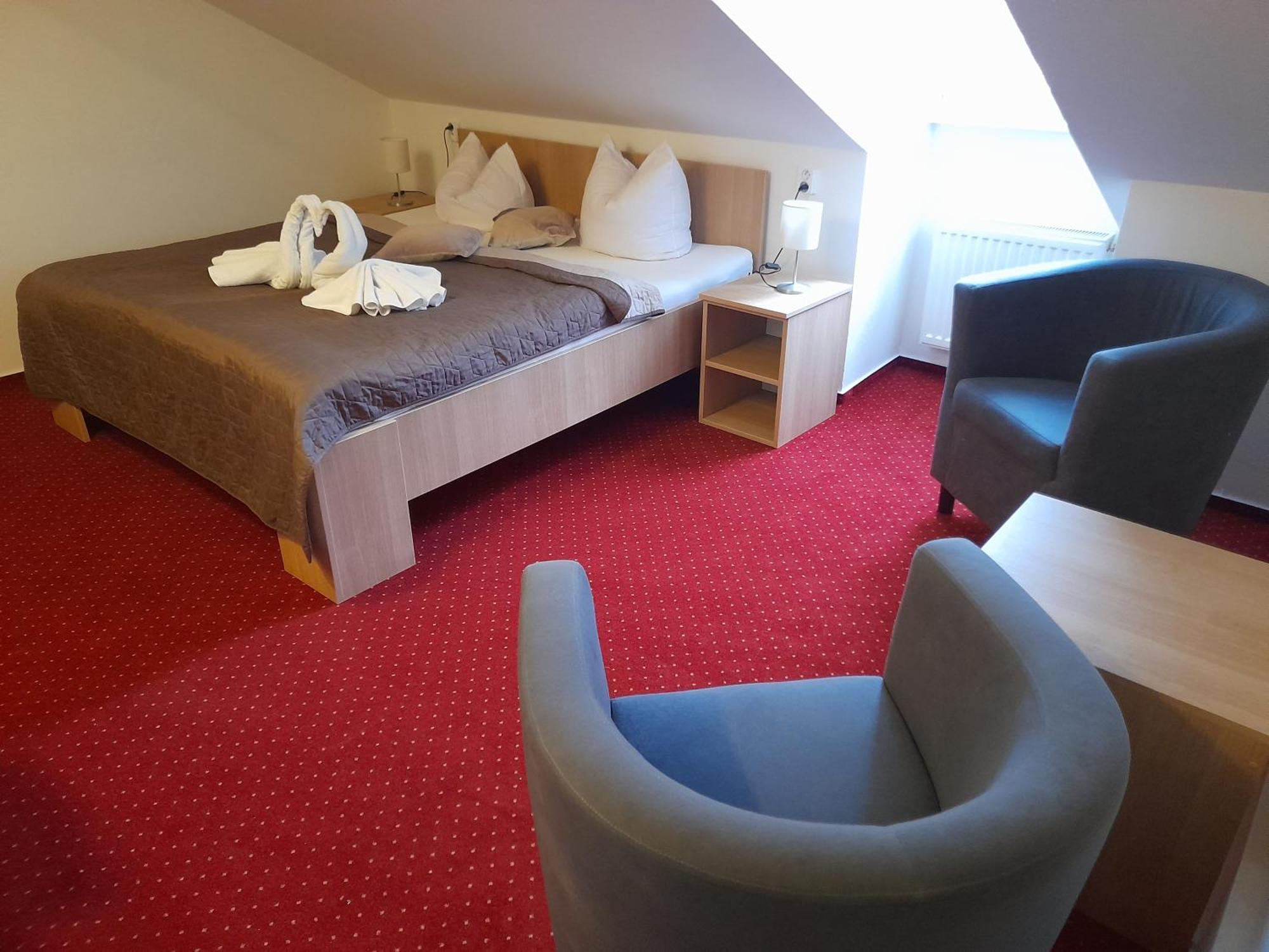 Hotel Dzban Карлова-Студанка Экстерьер фото