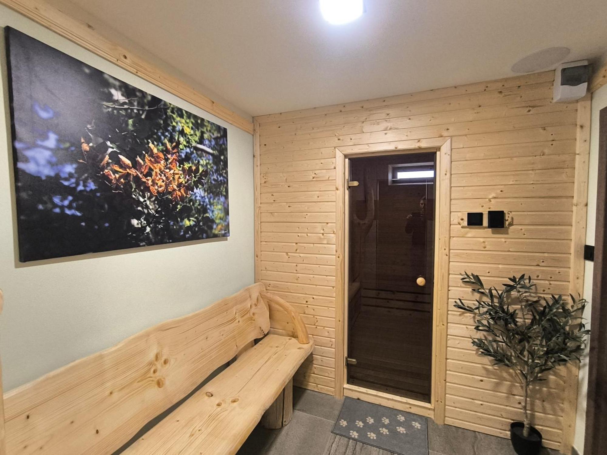 Hotel Dzban Карлова-Студанка Экстерьер фото